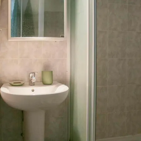 Nice 44 M For 3 Near Pere Lachaise * Παρίσι
